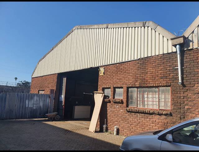350M² FACTORY RENTED IN BLACKHEATH INDUSTRIAL